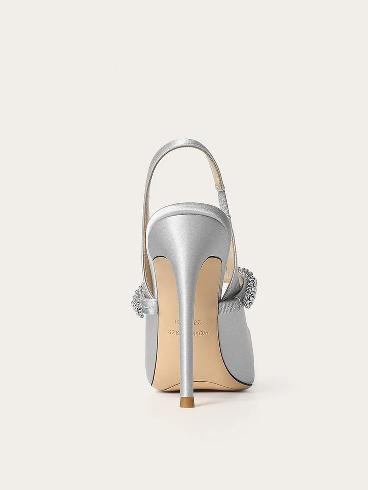 Ayuni Pumps
