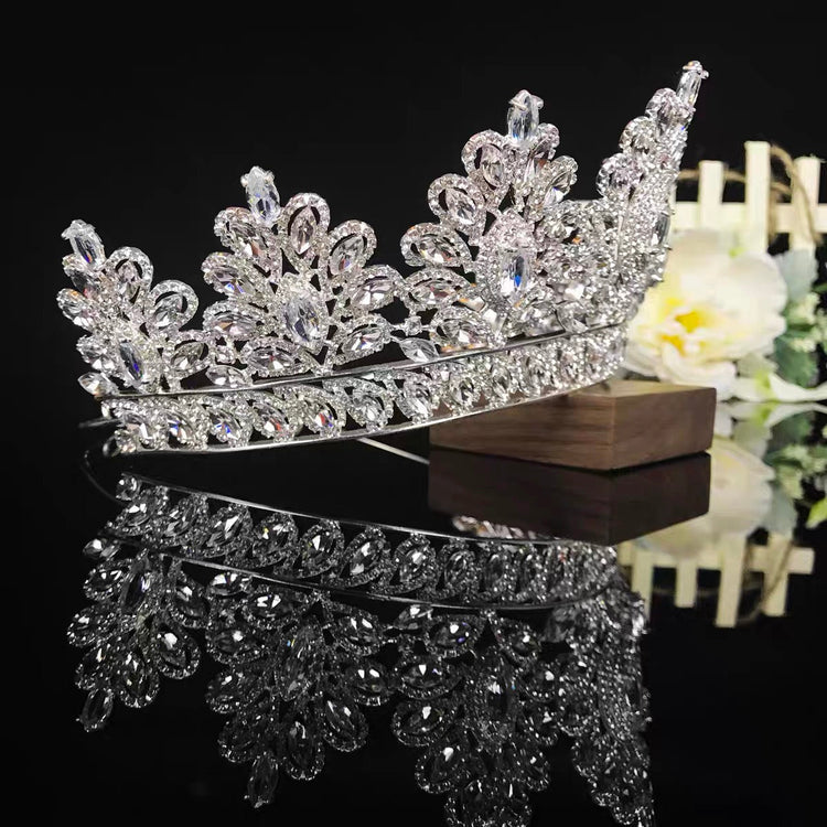 Anastasia Crown