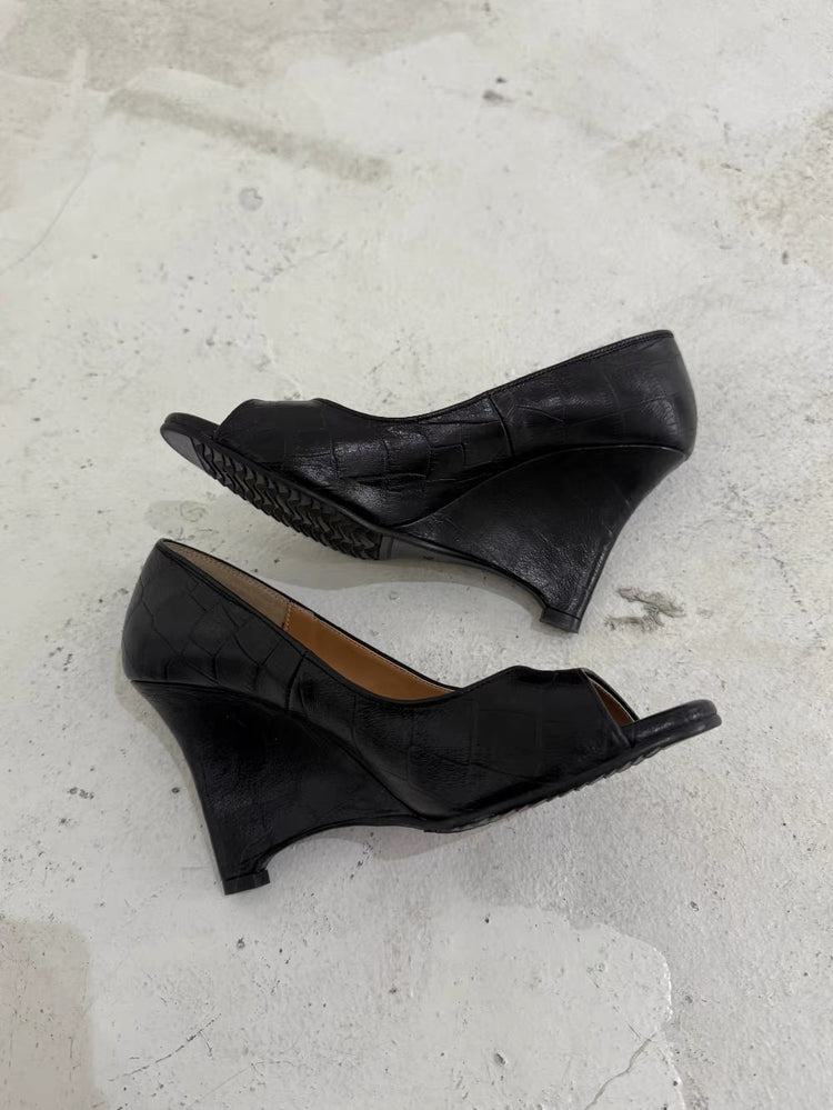Sabine Wedge Pumps