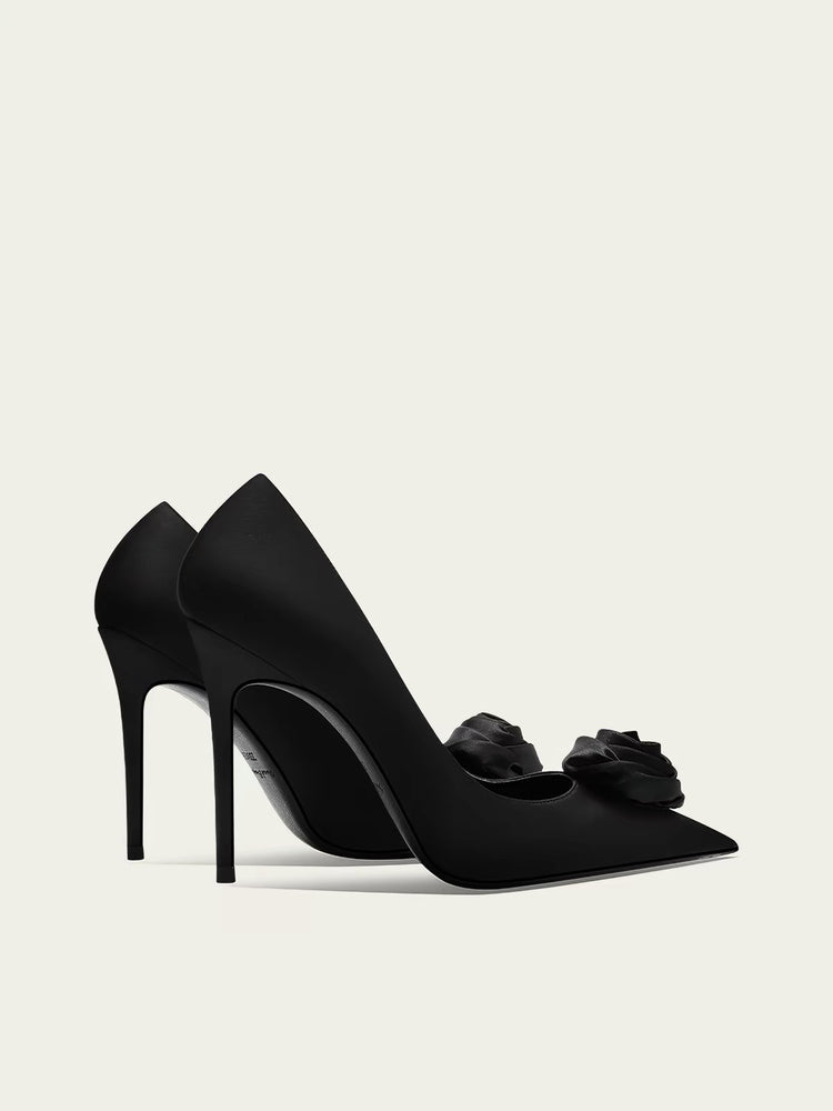 Flavia Pumps