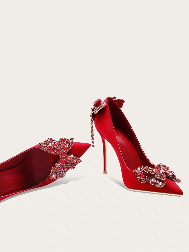 Solange Pumps